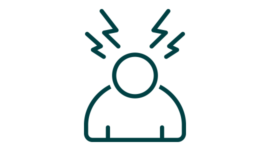 Illustrasjon av en person med lyn som skyter ut fra hodet.